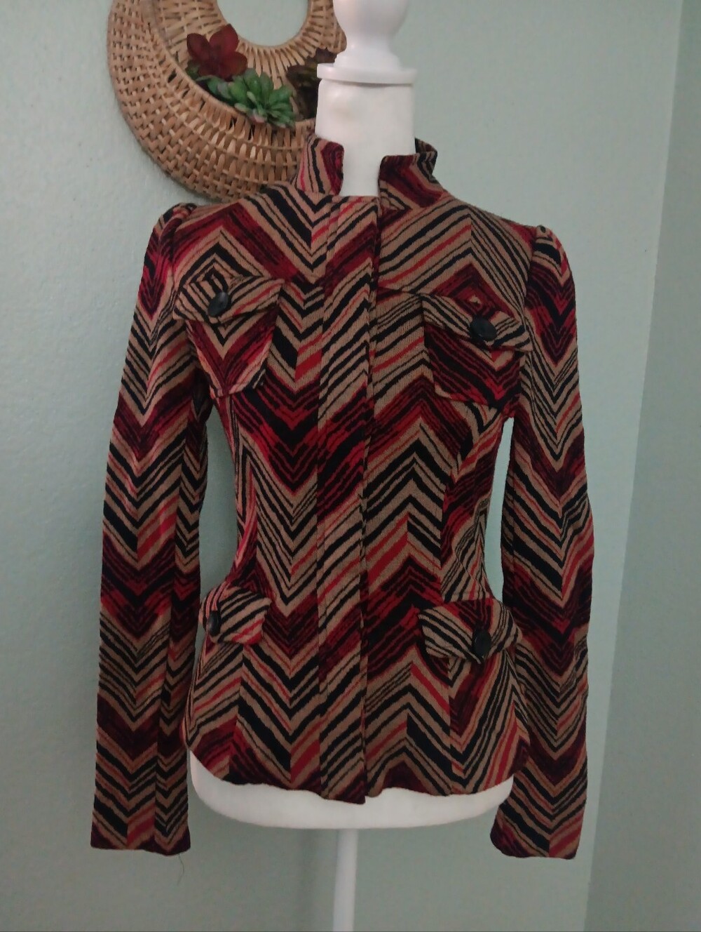 Diane Von Furstenberg Vtg Chevron-Print Red, Black & Tan Jacket